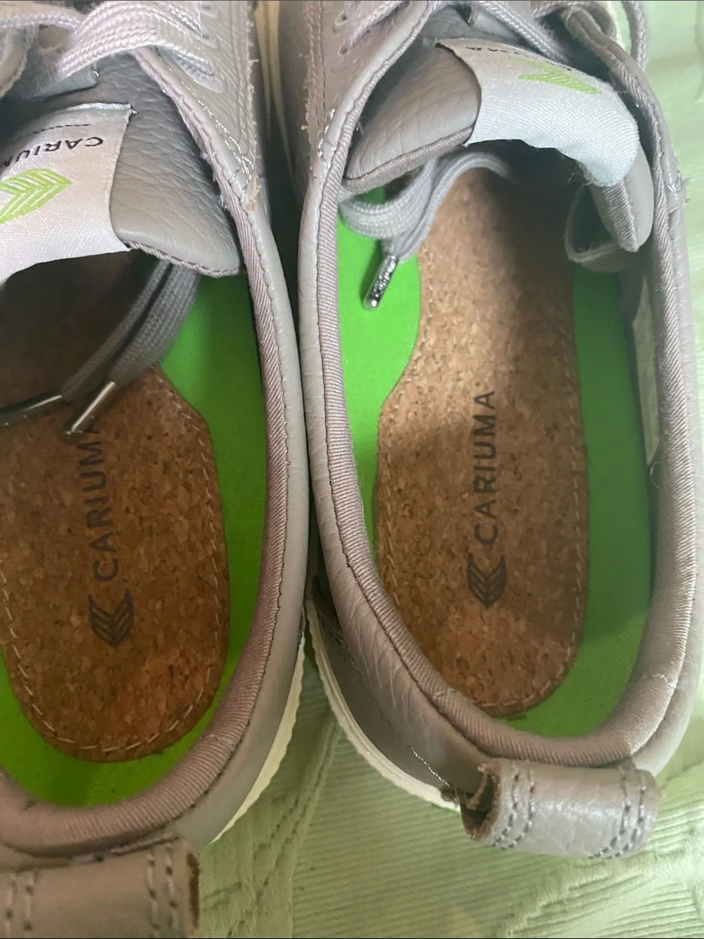Cariuma Grey Low-Top Sneakers with Lime Green Insoles